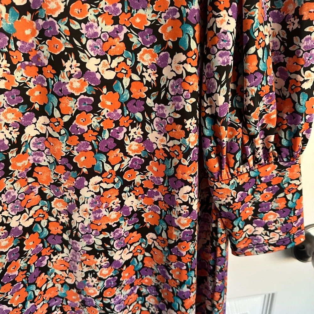 (2/$20) Mango Floral Long Sleeve Dress - Picture 3 of 5